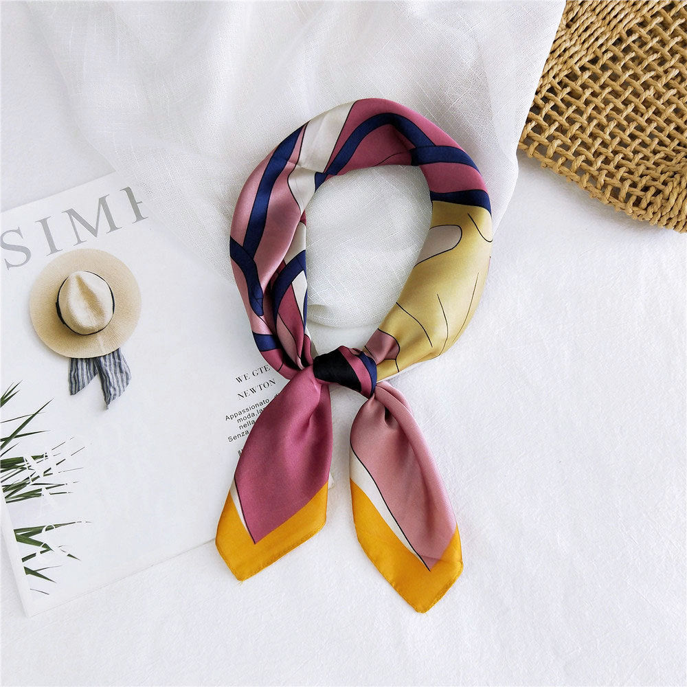 Foulard Carré Tendance – Motifs et Couleurs Variés