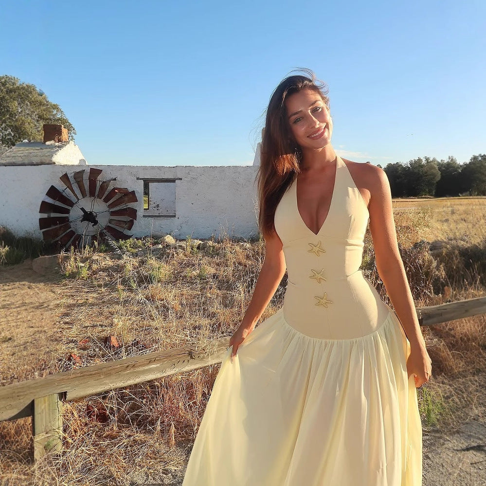 🤍 Robe dos nu à laçage – Glamour & féminité assurés