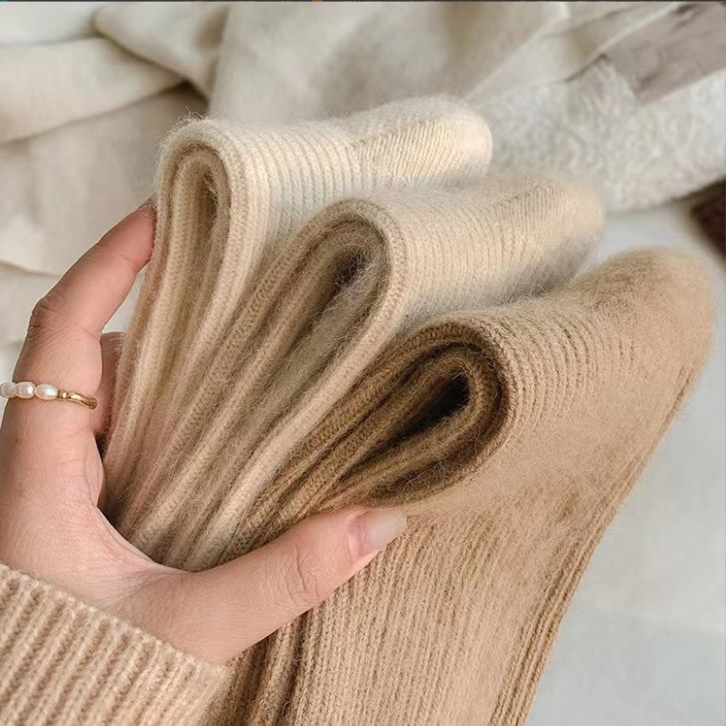 Chaussettes Laine Épaisses – Mi-mollet & Chaudes